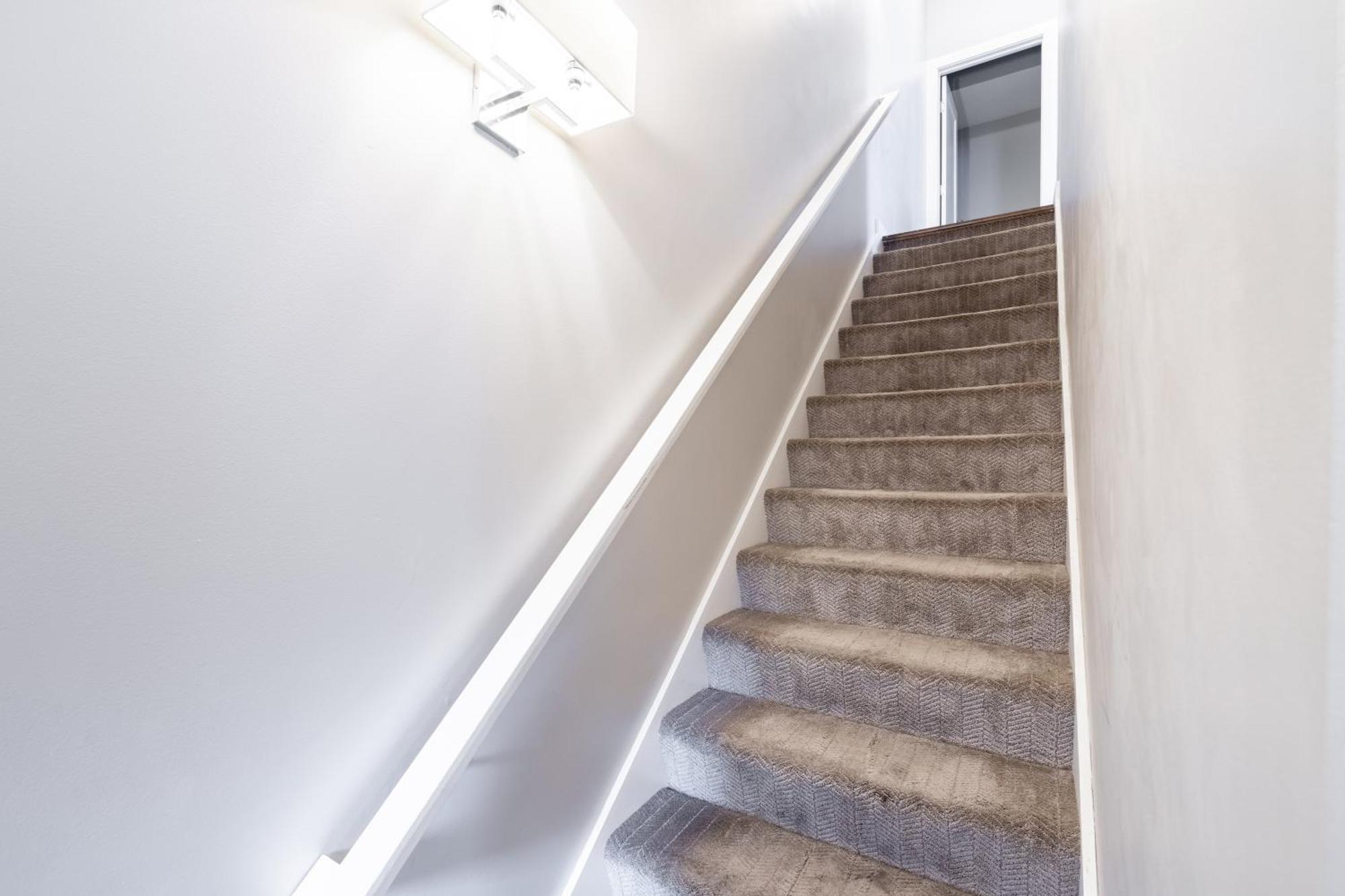 Luxury Downtown Townhome Unit 13 Cleveland Buitenkant foto